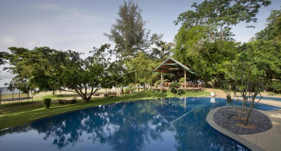 Waterwoods Lodge, Kabini 5